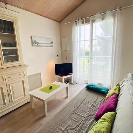 Appartement T2 Mezzanine Aux Sables D'olonne - Balcon, Proche Et Commerces - Fr-1-92-745 *