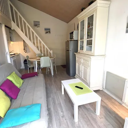 T2 Mezzanine Aux Sables D'olonne - Balcon, Proche Et Commerces - Fr-1-92-745 Appartement